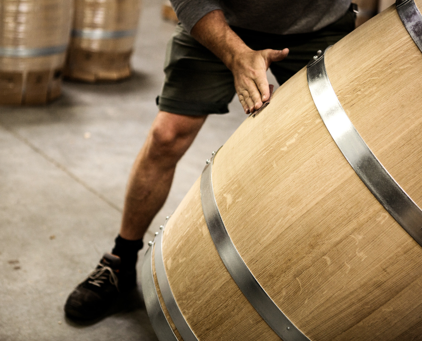 Making of a Sustainable Oak Barrel at Demptos